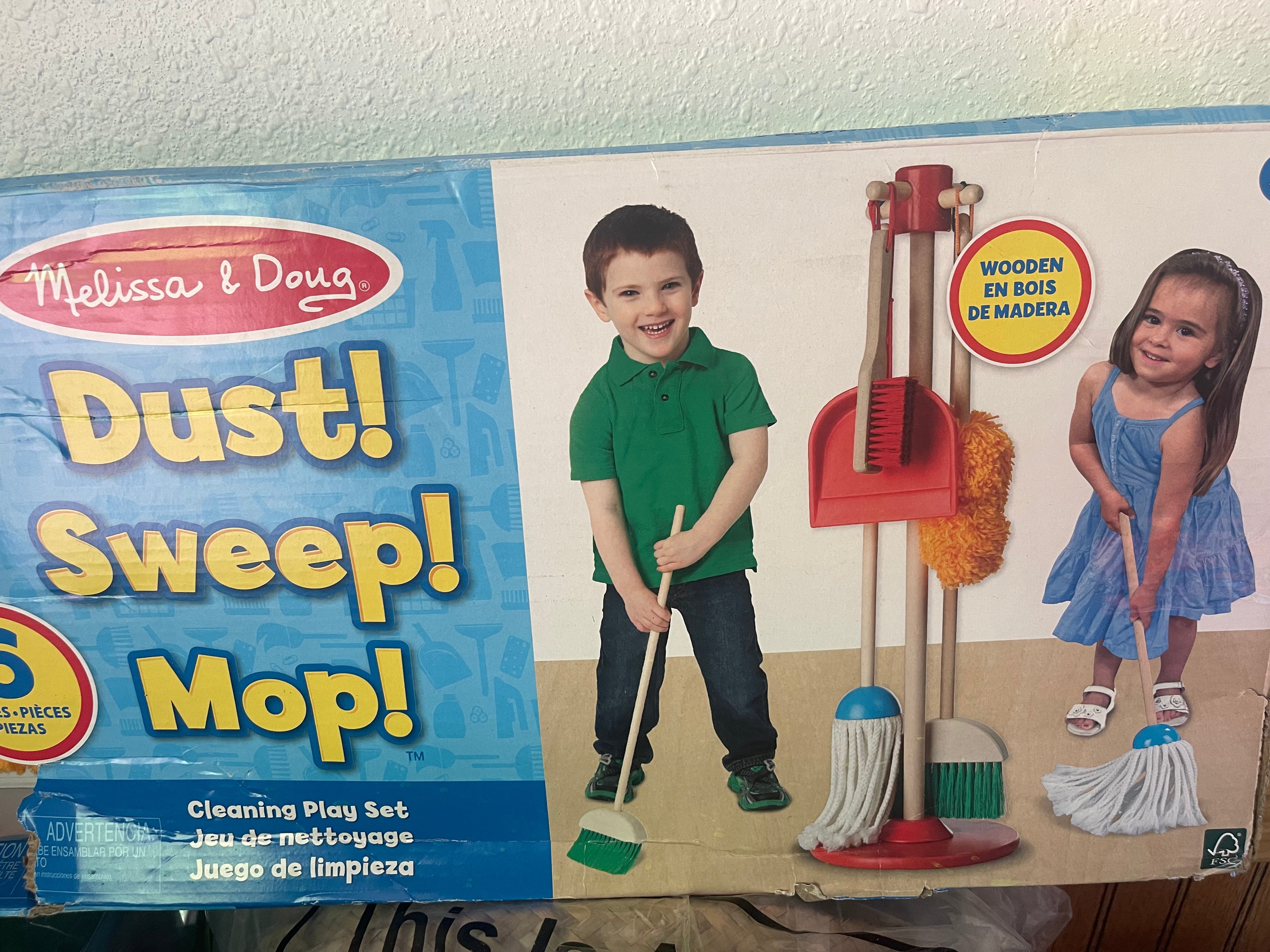 Melissa and Doug Dust Sweep Mop Cleaning Toy Set